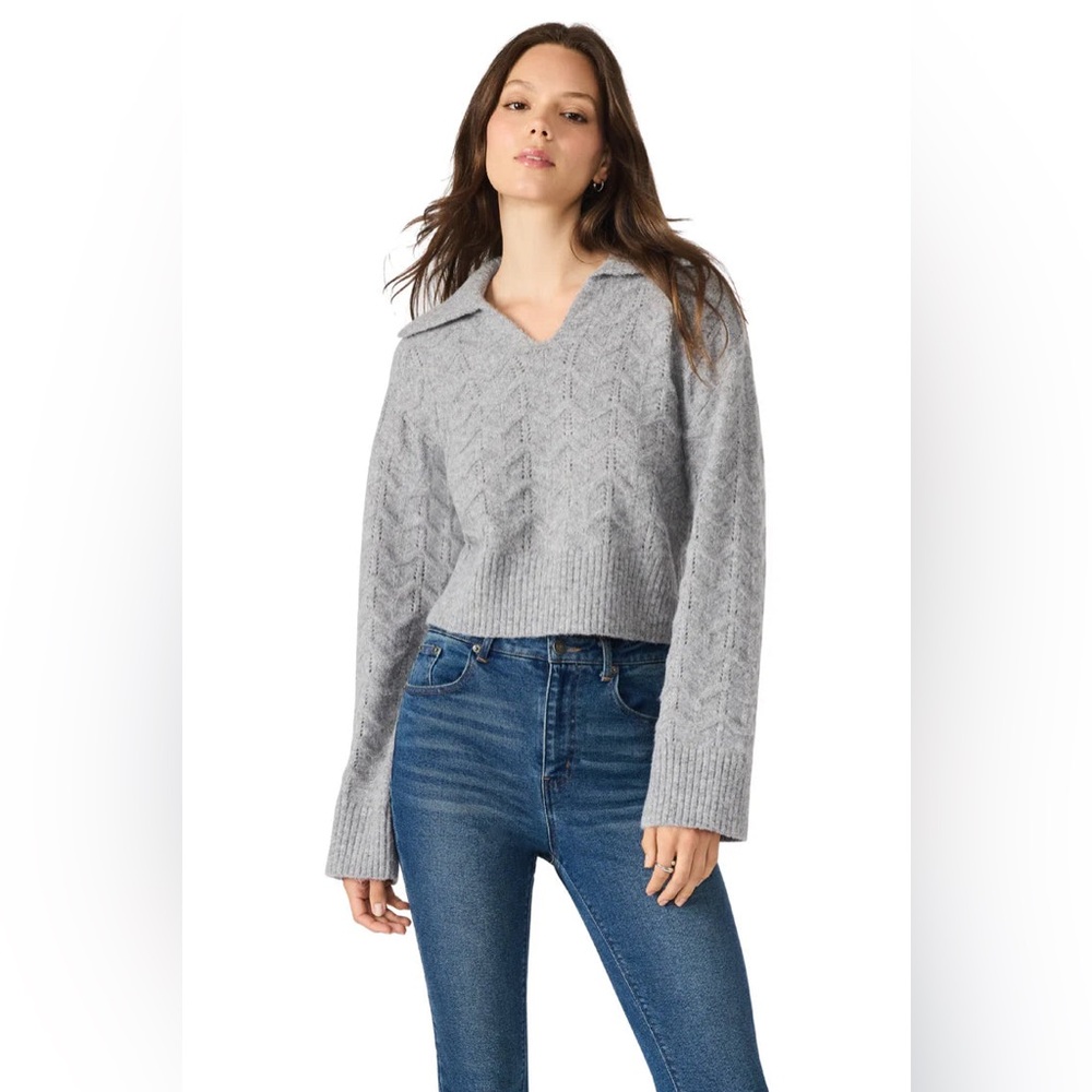 Steve Madden Light Gray V-Neck Sweater